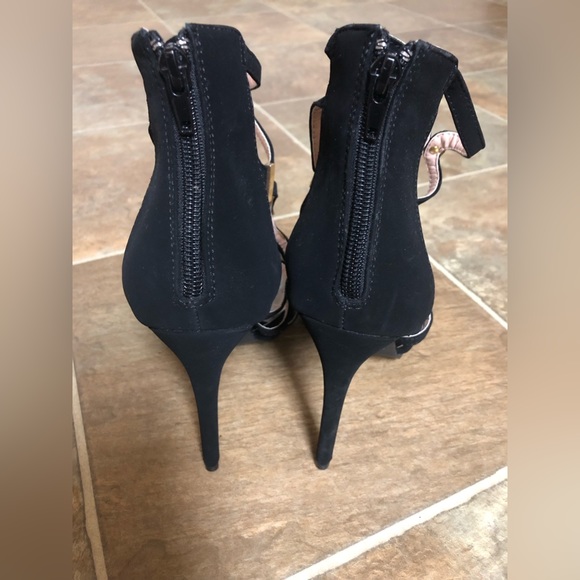 WOMENS HIGH HEEL SANDALS BY SHOE REPUBLIC SIZE 8.5 - Picture 5 of 11